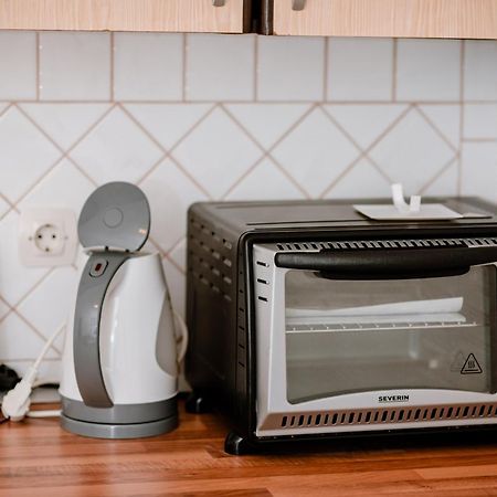 شقة Apartmens Leona كارلوباغ المظهر الخارجي الصورة